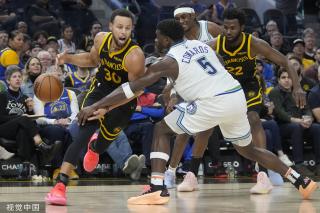 后卫马奎尔 后卫马奎尔