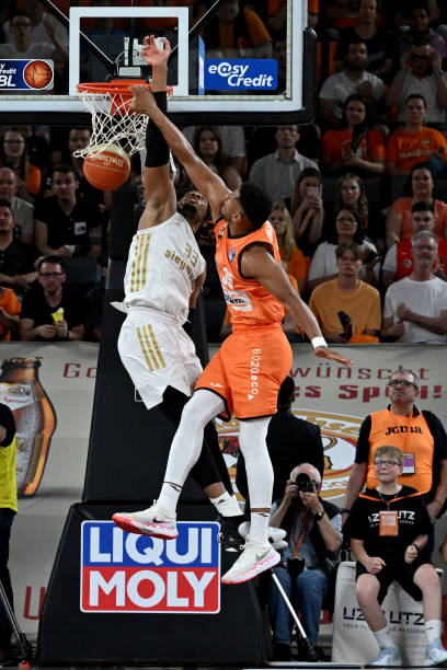 在这个瞬间 在这个瞬间