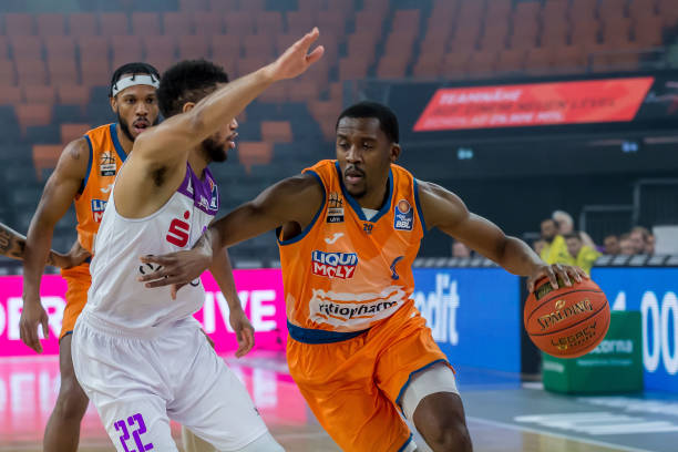 马术运动在 马术运动在