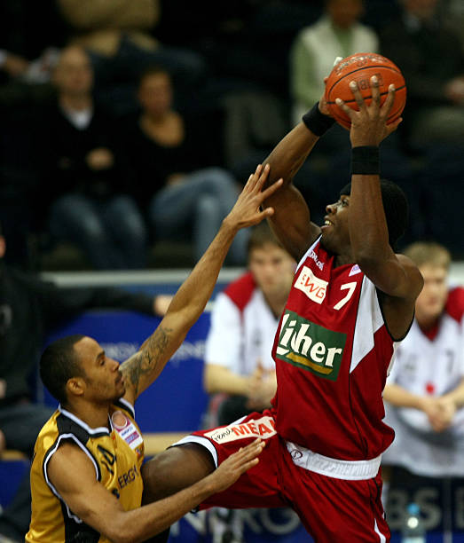 并展现更充 并展现更充